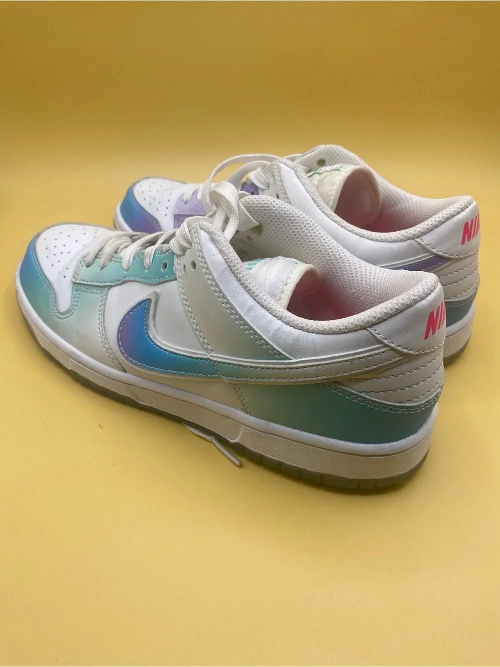 Nike Wmns Dunk Low 'Unlock Your Space' - Picture 3 of 4